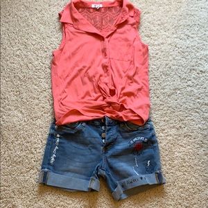 Girl’s summer outfit